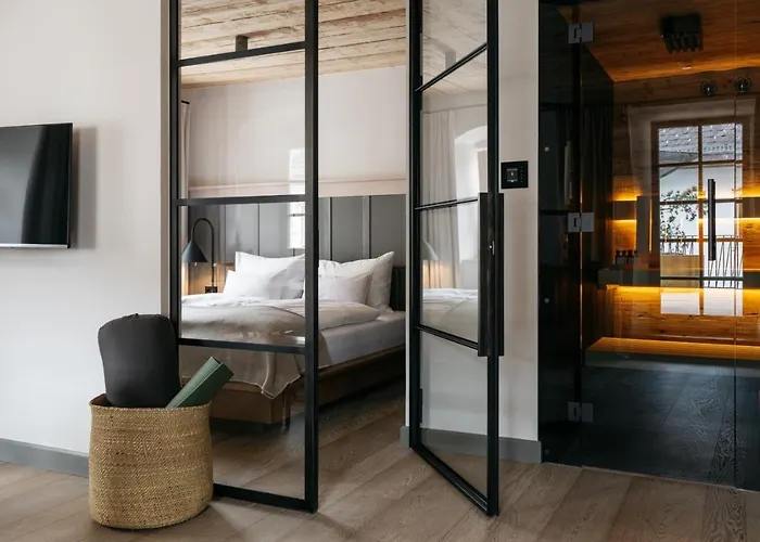 Hotel Refugium Lunz 4*